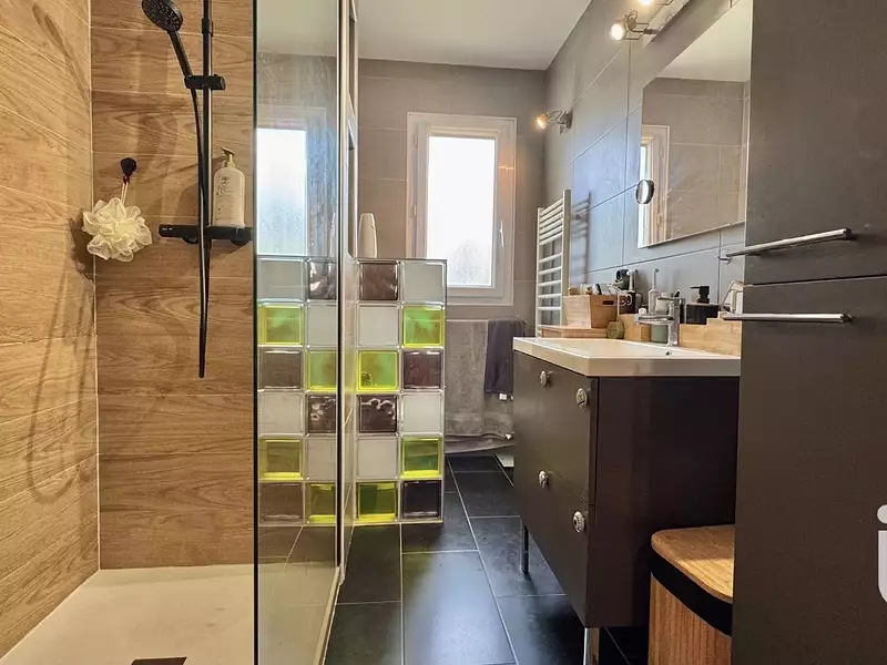 Maison, 84 m²