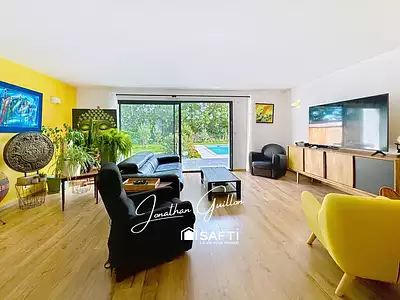 Maison, 181 m²