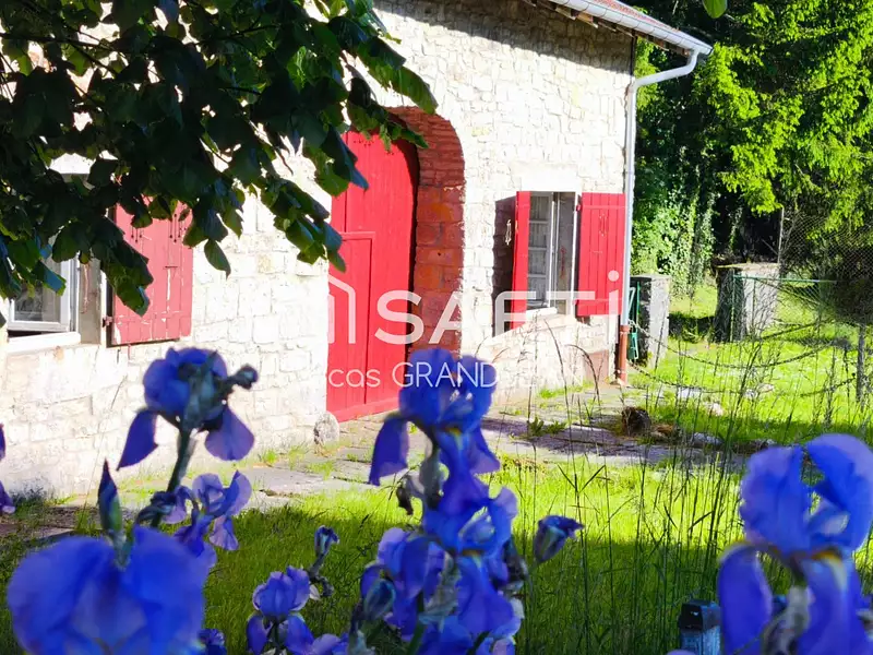 Maison, 240 m²