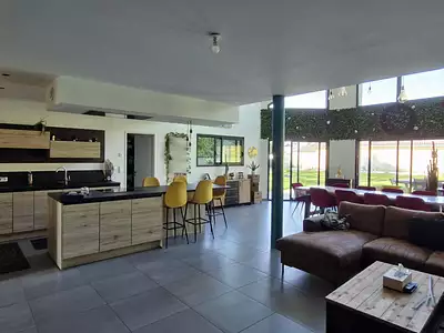 Maison, 229 m²