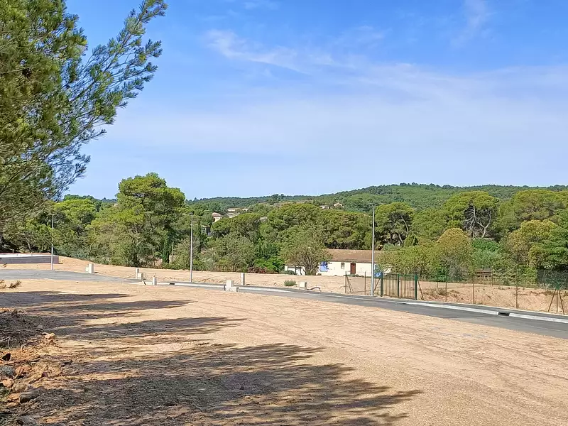Terrain, 622 m²
