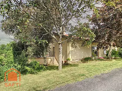 Maison, 155 m²