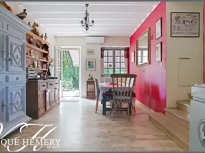 Maison, 253 m²
