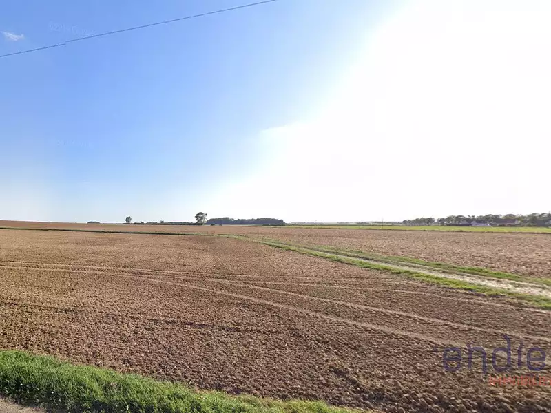 Terrain, 451 m²