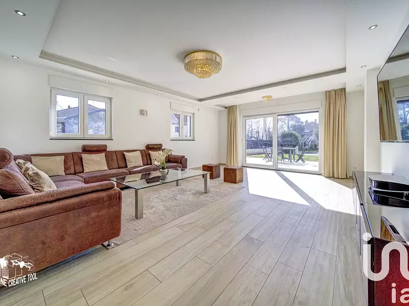 Maison, 164 m²