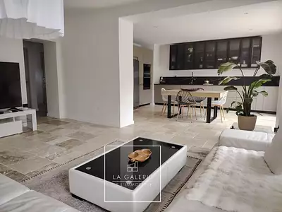 Maison, 164 m²