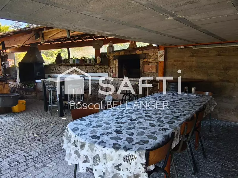 Maison, 168 m²