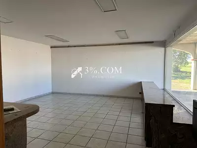 Maison, 639 m²