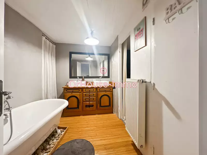 Maison, 175 m²