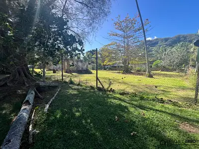 Terrain, 2 230 m²