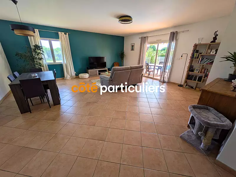 Maison, 166 m²