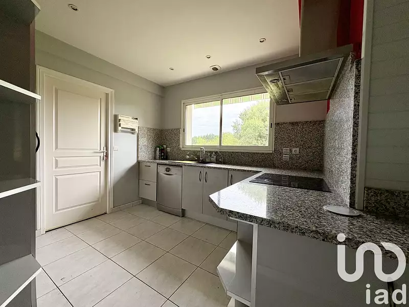 Maison, 161 m²