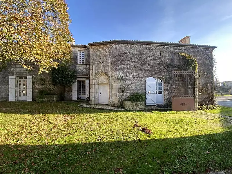 Maison, 550 m²