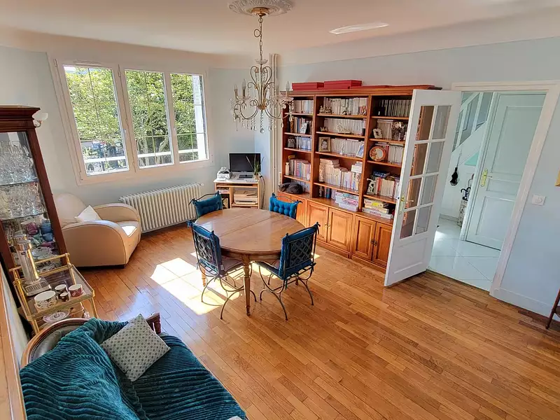 Maison, 230 m²