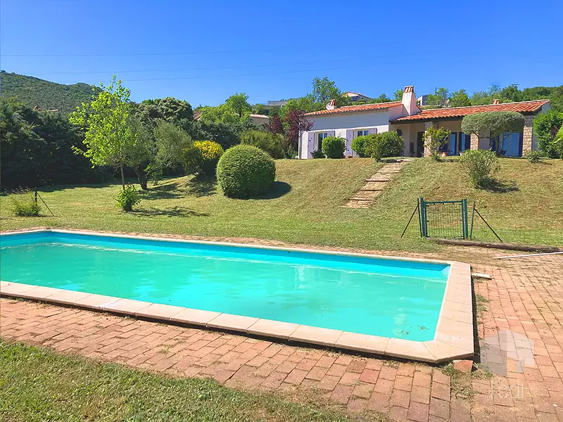 Maison, 115 m²