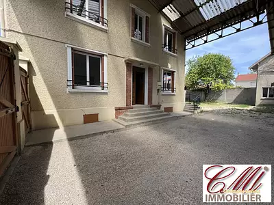 Maison, 180 m²