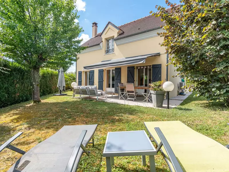 Maison, 122 m²