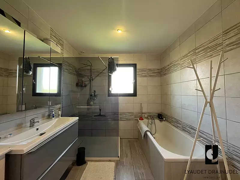 Maison, 100 m²