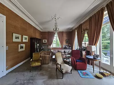 Maison, 338,13 m²