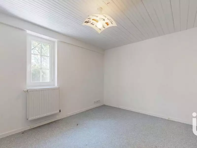 Maison, 235 m²