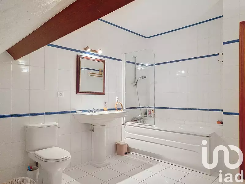 Maison, 310 m²