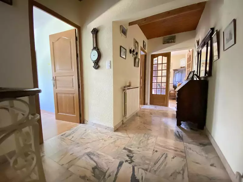 Maison, 203 m²