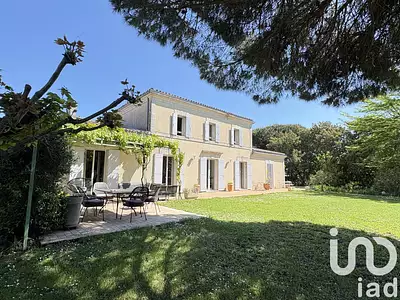 Maison, 268 m²