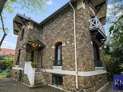 Maison, 190 m²
