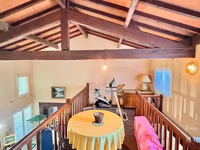 Maison, 146 m²