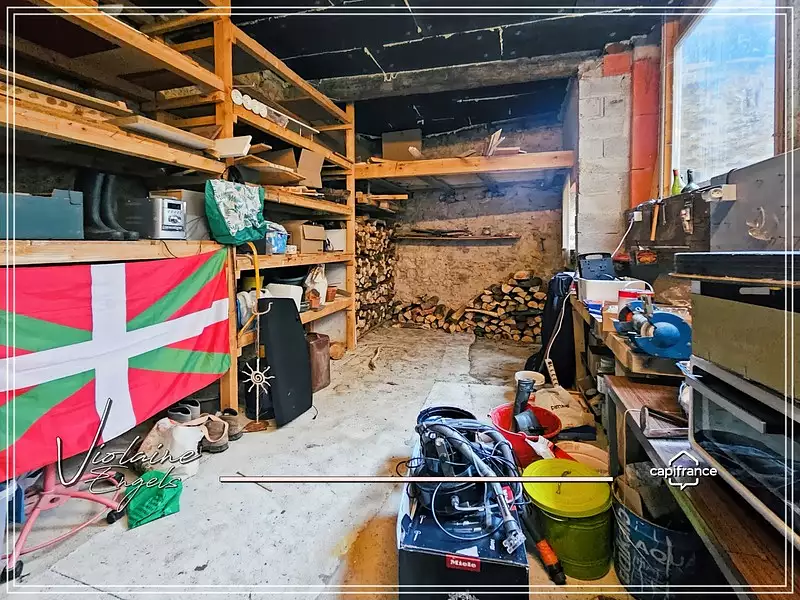 Maison, 197 m²