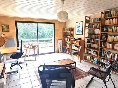 Maison, 240 m²