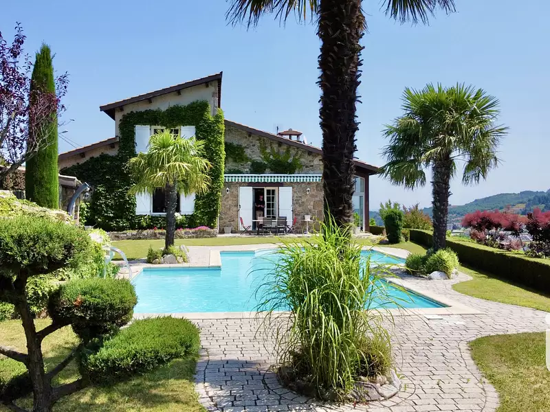 Maison, 186 m²