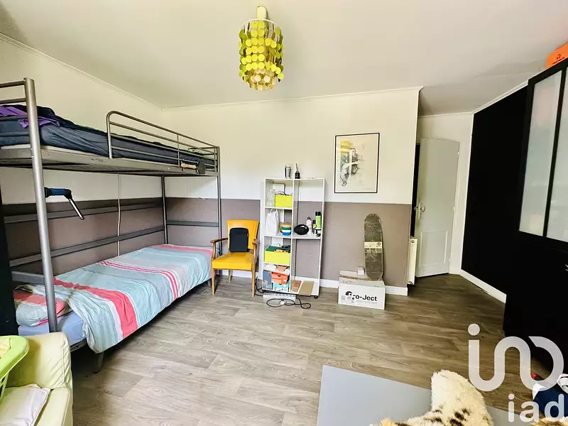 Maison, 203 m²