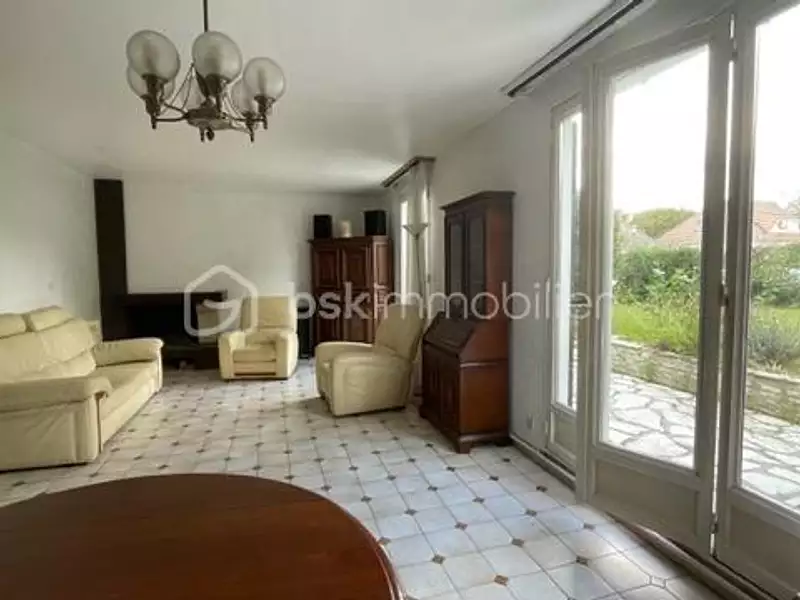 Maison, 190 m²