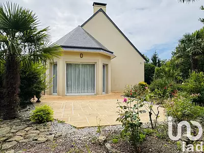 Maison, 210 m²