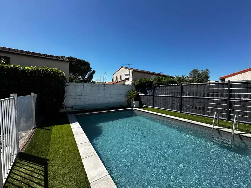 Maison, 99 m²