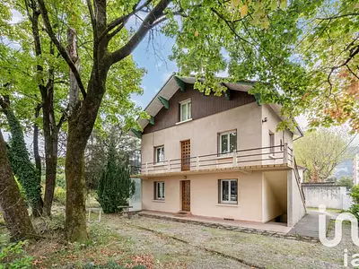 Maison, 156 m²