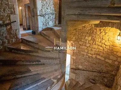 Maison, 325 m²