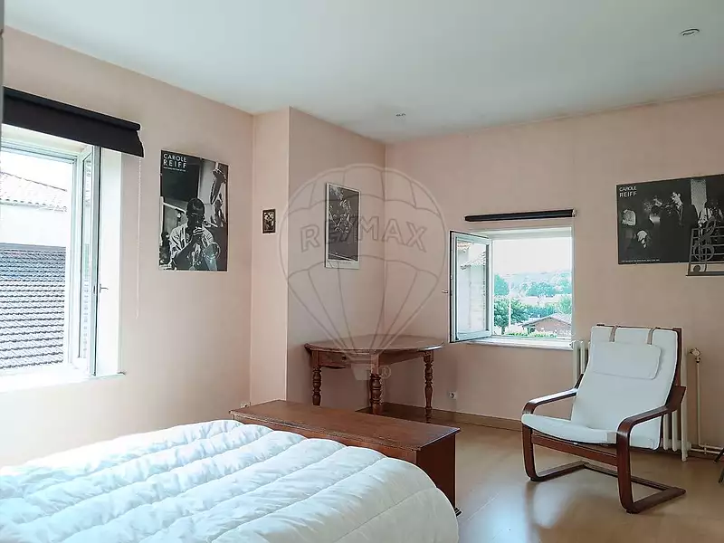 Maison, 296 m²