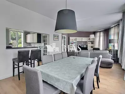 Maison, 155 m²