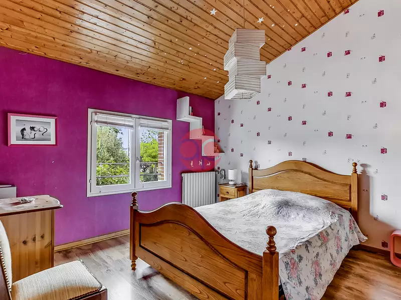 Maison, 166 m²