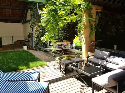 Maison, 220 m²