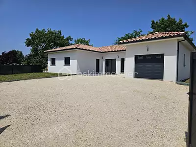Maison, 136 m²