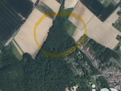 Terrain, 30 760 m²