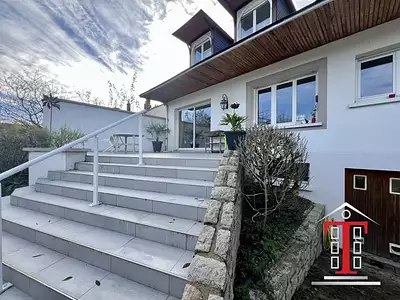 Maison, 180 m²