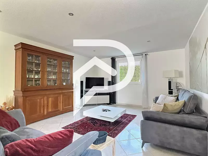 Maison, 200 m²
