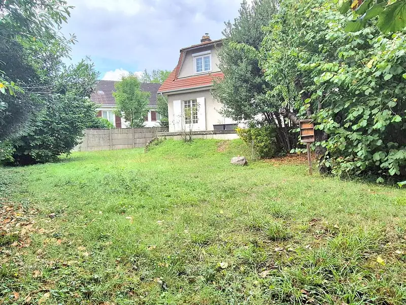 Maison, 204 m²