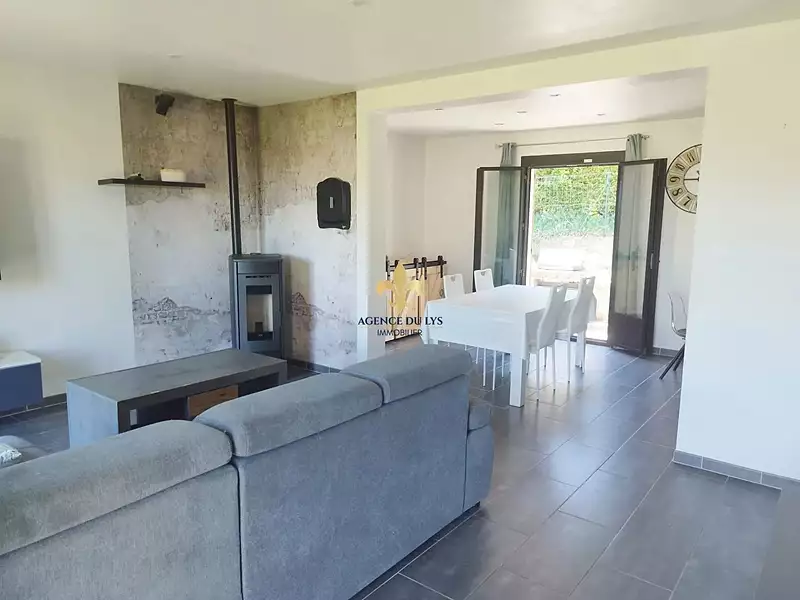 Maison, 105 m²