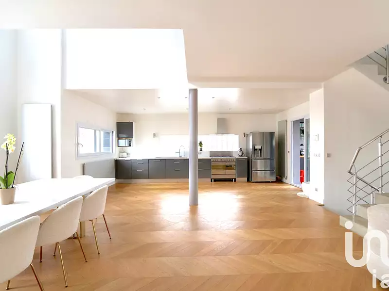 Maison, 287 m²