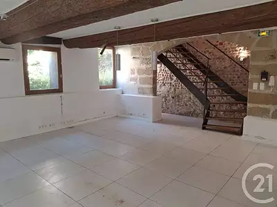 Maison, 244,7 m²